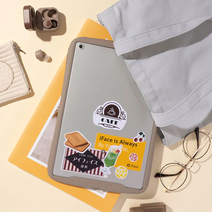 【iPad 11inch A16(第11世代)/10.9inch(第10世代)/10.9inch(第10世代) / 10.2inch(第9/第8/第7世代)専用】iFace Reflection ポリカーボネートクリアケース - Image 6